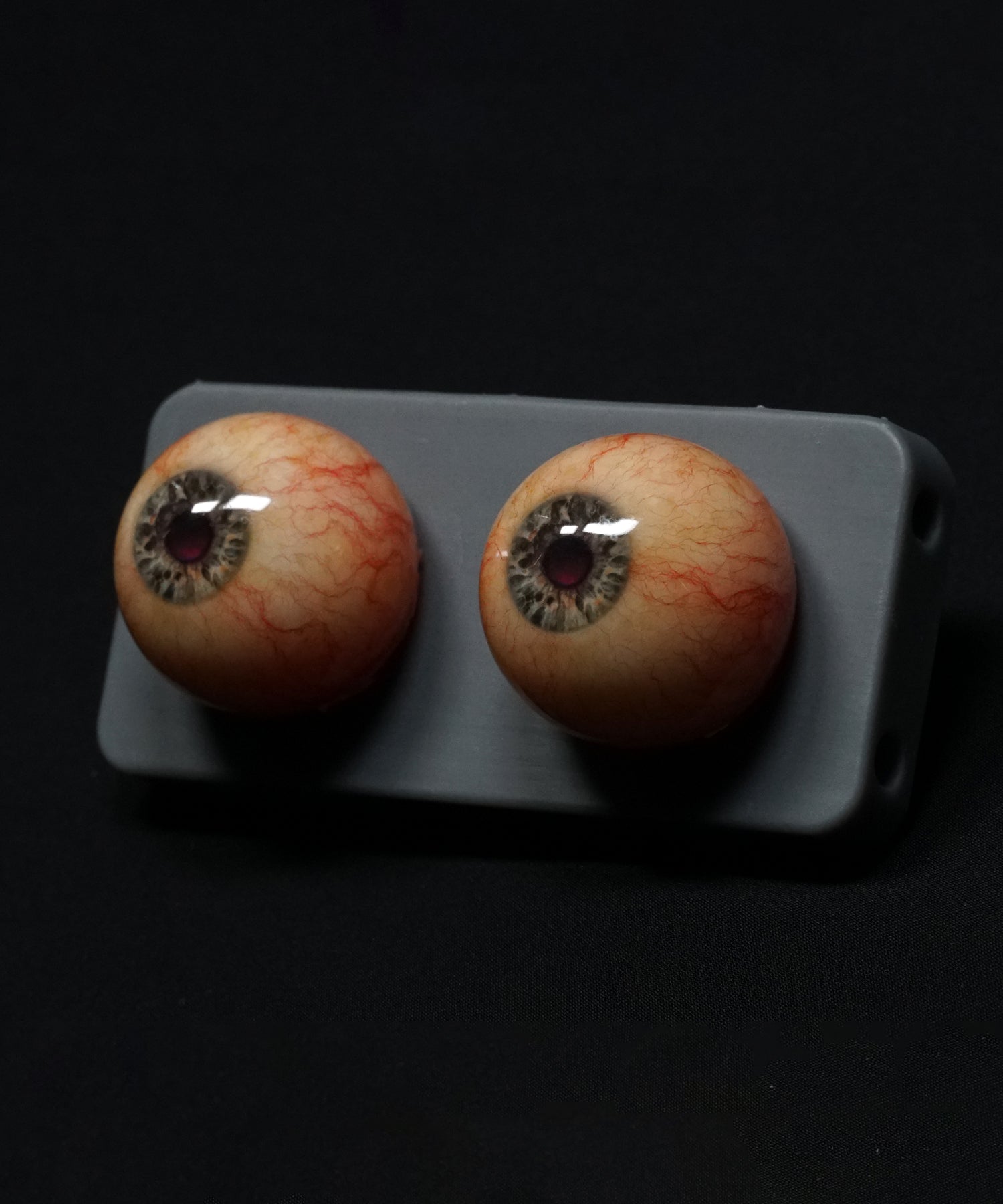 Premium Eye Pair: Vampire with Red Pupil